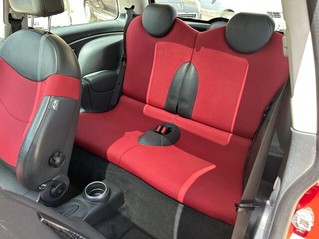 MINI COOPER 1.6 SPANISH LHD IN SPAIN 135000 MILES SUPERB LITTLE CAR 2005